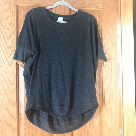 ULTRA SOFT DOLMAN TOP - Picture 2 of 2
